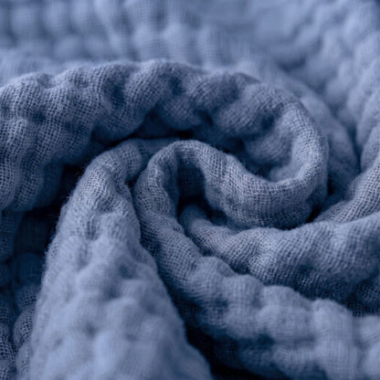 MUSLIN BLANKET
